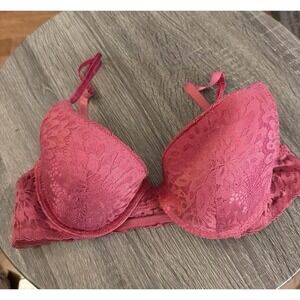 Juicy Couture 36B Pink  Lace Lined Underwire Bra